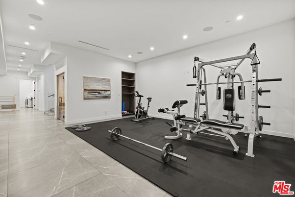 Fitness Equipment, Interior, Recessed Lighting
