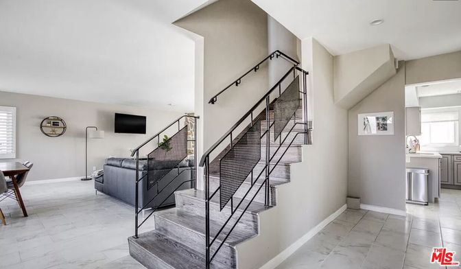 Interior, Marble, Recessed Lighting