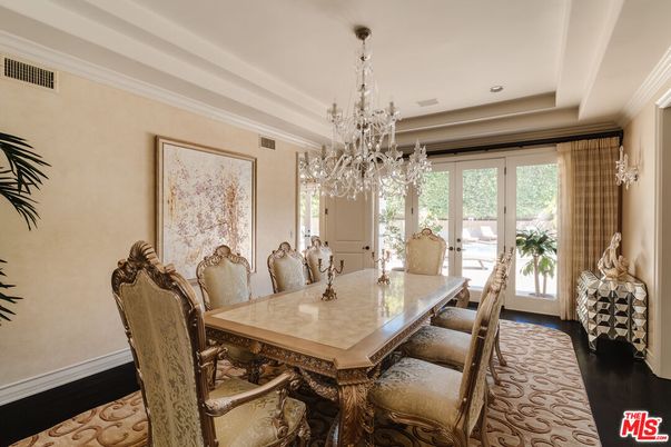 Chandelier, Dining room, Interior, Recessed Lighting