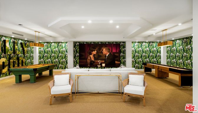 Billiard Table, Game Room, Interior, Pendant Lights, Projection Screen, Recessed Lighting, Theatre Room