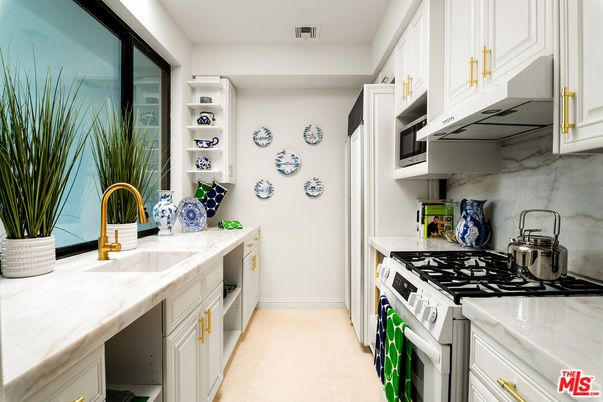 Interior, Kitchen