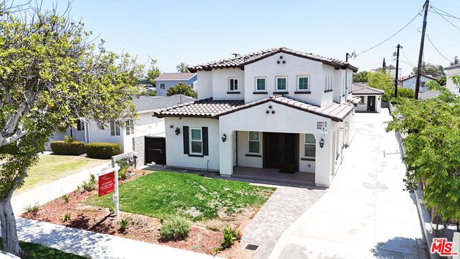 Attached, Exterior, Facade, Spanish Mediterranean