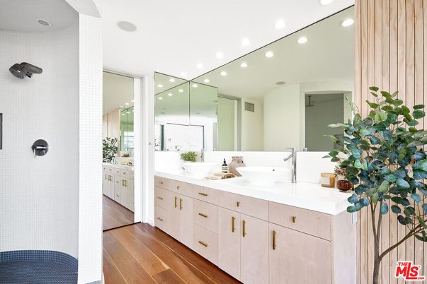 Bathroom, Dual Sink Vanities, Interior, Recessed Lighting, Wood Texture Flooring