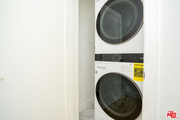 Interior, Utility Closets, Washer