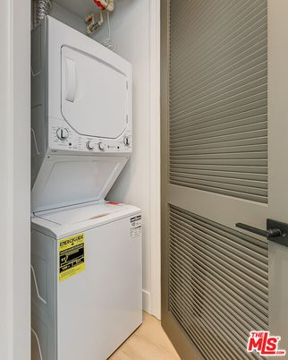 Interior, Utility Closets, Washer