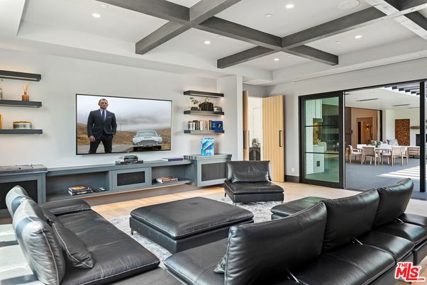 Interior, Living room, Recessed Lighting, Wooden Beams, Wood Texture Flooring