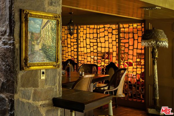 Interior, Pendant Lights, Stone Walls, Wine Storage, Wood Texture Flooring