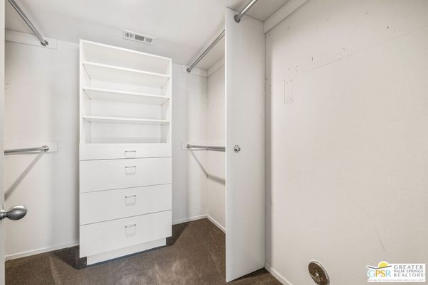 Interior, Walk-in Closets