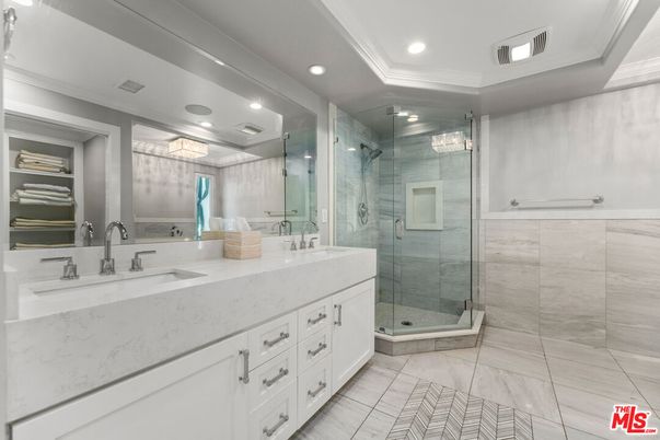 Bathroom, Dual Sink Vanities, Glass Shower, Interior, Recessed Lighting
