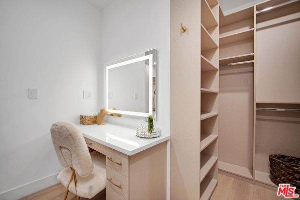 Home Office, Interior, Walk-in Closets, Wood Texture Flooring