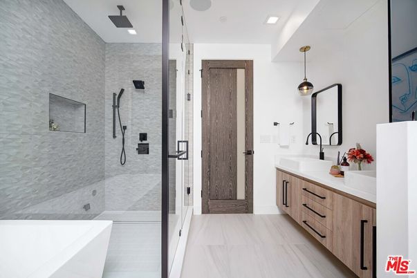 Bathroom, Dual Sink Vanities, Glass Shower, Interior, Marble, Pendant Lights, Recessed Lighting