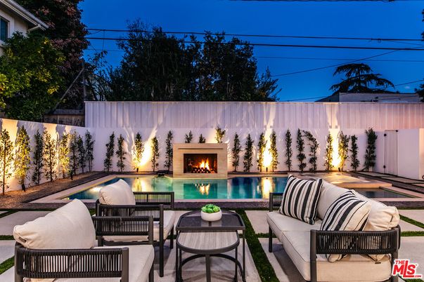 Exterior, Fireplace, Pool