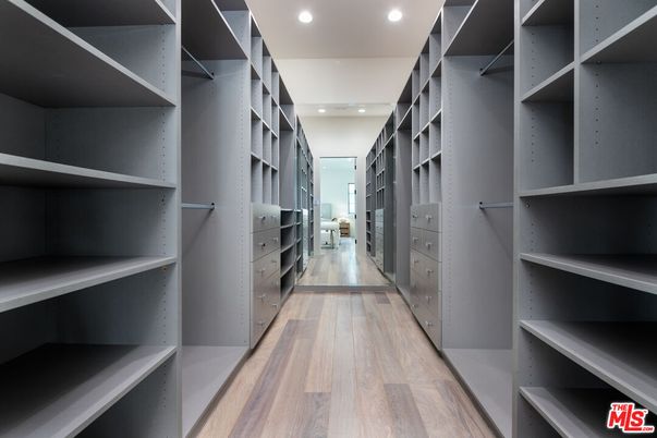 Interior, Recessed Lighting, Walk-in Closets, Wood Texture Flooring