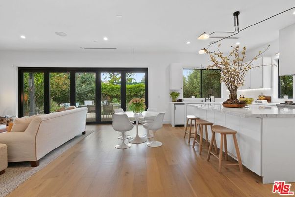 Dining room, Interior, Kitchen, Living room, Recessed Lighting, Wood Texture Flooring