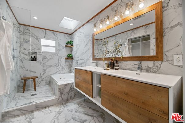 Bathroom, Dual Sink Vanities, Interior, Marble, Marble Walls, Recessed Lighting