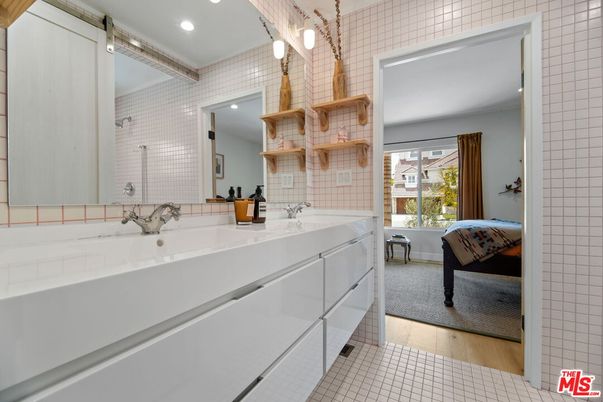 Bathroom, Dual Sink Vanities, Interior, Recessed Lighting, Wood Texture Flooring