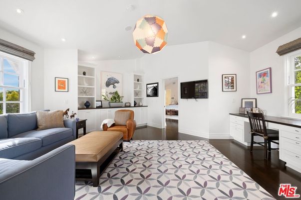 Home Office, Interior, Living room, Pendant Lights, Recessed Lighting, Wood Texture Flooring