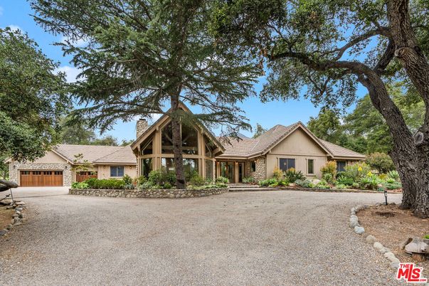 Attached, Backyard, Exterior, Facade, Ranch