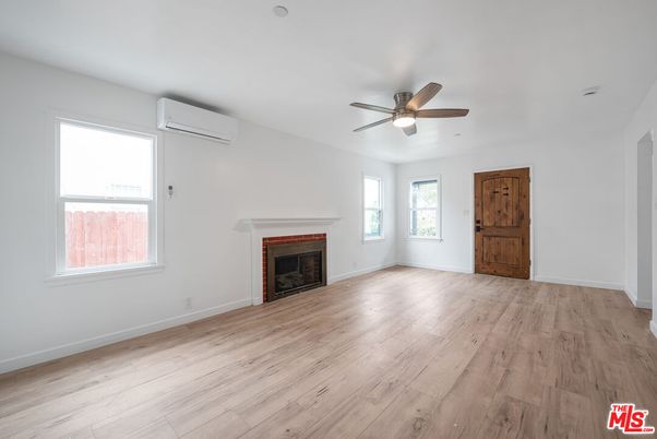 Empty room, Fireplace, Interior, Wood Texture Flooring