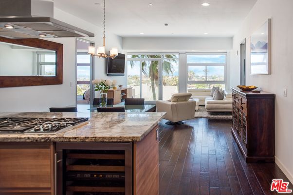 Chandelier, Interior, Living room, Pendant Lights, Recessed Lighting, Wood Texture Flooring
