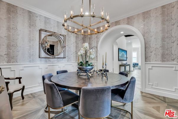Chandelier, Dining room, Interior, Pendant Lights, Wood Texture Flooring