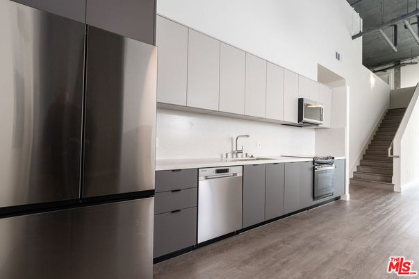 Interior, Kitchen, Stainless Steel Appliances, Wood Texture Flooring