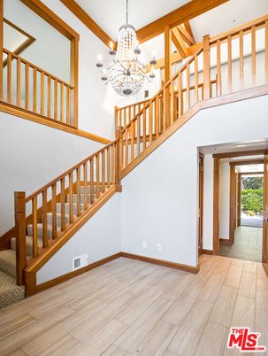 Chandelier, Interior, Wood Texture Flooring