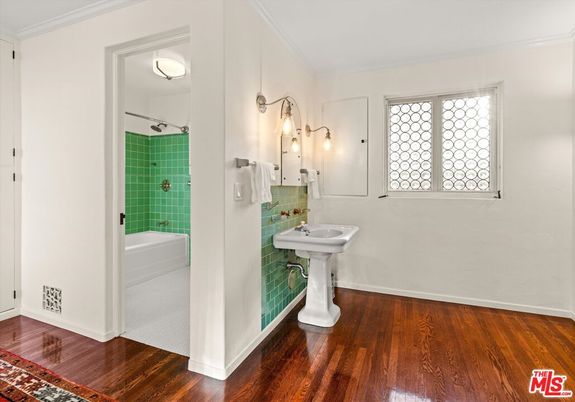 Bathroom, Interior, Wood Texture Flooring