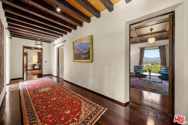 Interior, Pendant Lights, Wooden Beams, Wooden Ceilings, Wood Texture Flooring