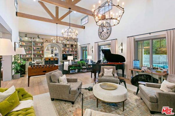 Chandelier, Interior, Living room, Pendant Lights, Piano, Recessed Lighting, Wooden Beams, Wood Texture Flooring