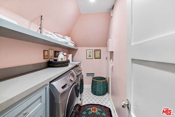 Interior, Recessed Lighting, Washer