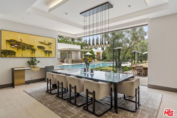 Dining room, Interior, Pendant Lights, Pool, Recessed Lighting