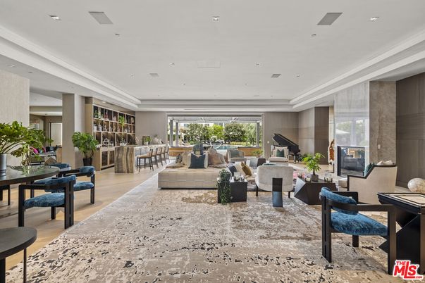 Dining room, Interior, Living room, Recessed Lighting, Wood Texture Flooring