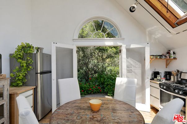 Dining room, Interior, Kitchen