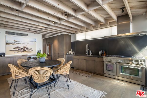 Dining room, Interior, Kitchen, Stainless Steel Appliances, Wooden Beams, Wooden Ceilings, Wood Texture Flooring