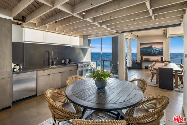 Dining room, Interior, Kitchen, Stainless Steel Appliances, Water, Wooden Beams, Wooden Ceilings
