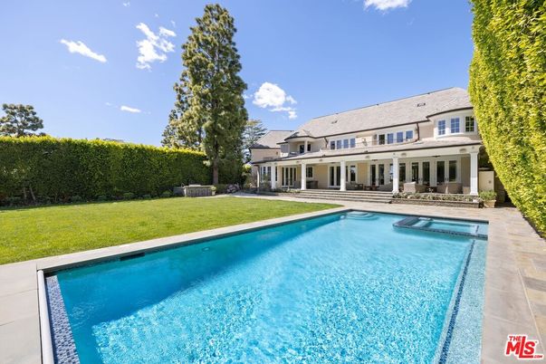 Backyard, Exterior, Pool