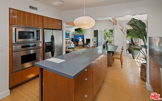 Dining room, Interior, Kitchen, Pendant Lights, Stainless Steel Appliances, Wood Texture Flooring