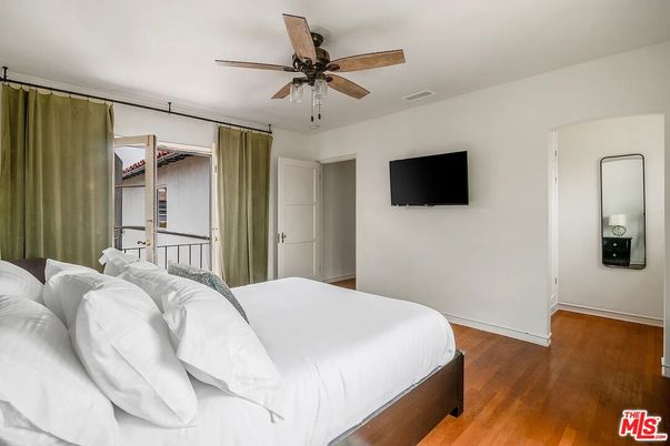 Bedroom, Interior, Wood Texture Flooring
