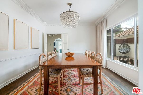 Chandelier, Dining room, Interior, Wood Texture Flooring