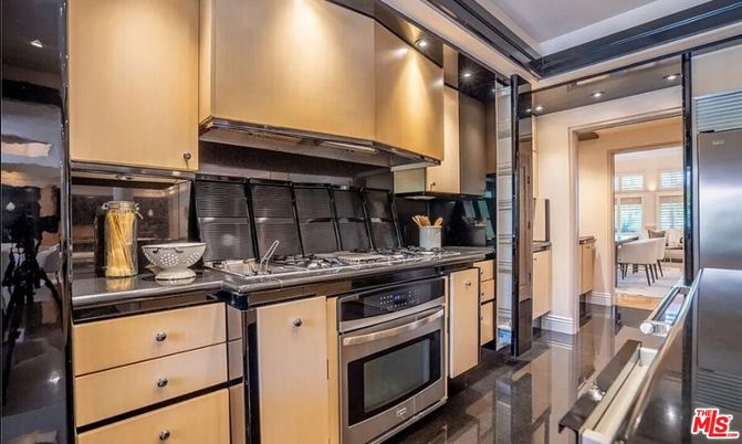 Interior, Kitchen, Stainless Steel Appliances