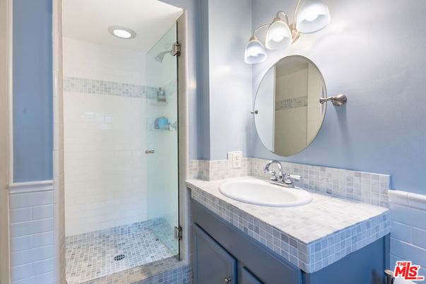 Bathroom, Glass Shower, Interior, Recessed Lighting, Tile Countertops