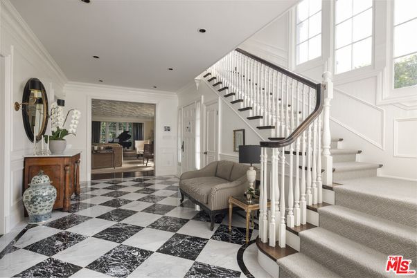 Interior, Marble, Recessed Lighting