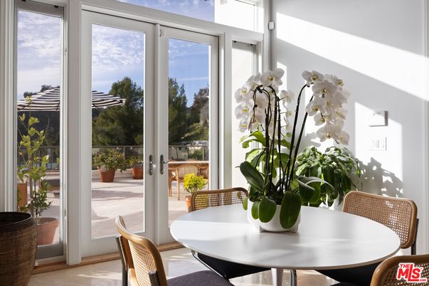 Dining room, Interior, Sun Room