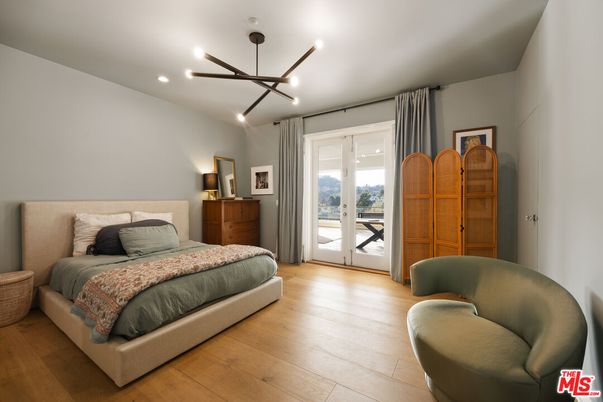 Bedroom, Interior, Pendant Lights, Recessed Lighting, Wood Texture Flooring