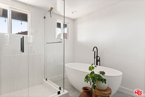 Bathroom, Free Standing Baths, Glass Shower, Interior, Recessed Lighting