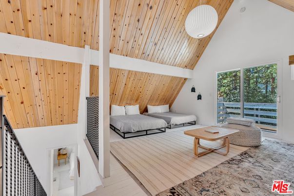 Interior, Living room, Pendant Lights, Wooden Beams, Wooden Ceilings, Wood Texture Flooring