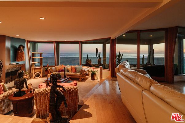 Fireplace, Interior, Living room, Recessed Lighting, Water, Wood Texture Flooring