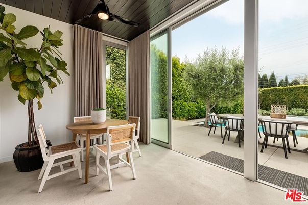 Dining room, Interior, Sun Room
