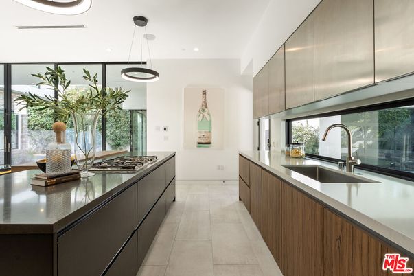 Interior, Kitchen, Pendant Lights, Recessed Lighting